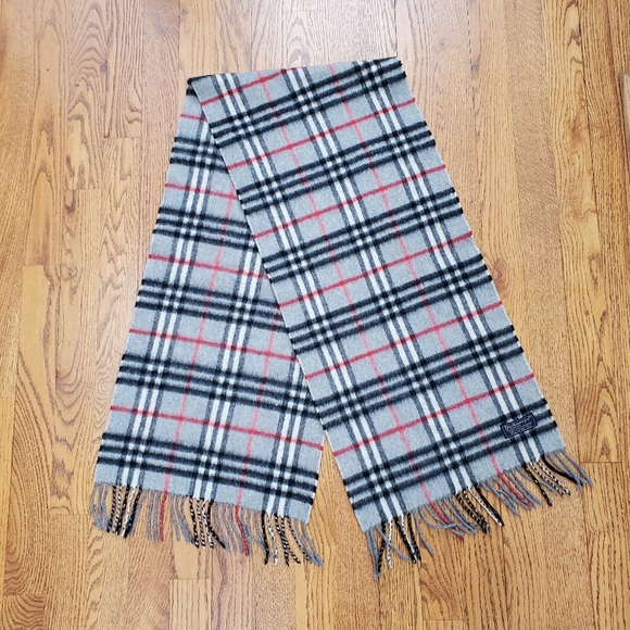 Burberry Scarf - Picture 1 of 6